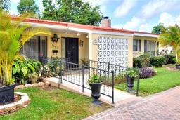 Picture of 1407 Easton Drive, Lakeland, FL 33803