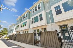 Picture of 2121 1St Avenue N, St Petersburg, FL 33713
