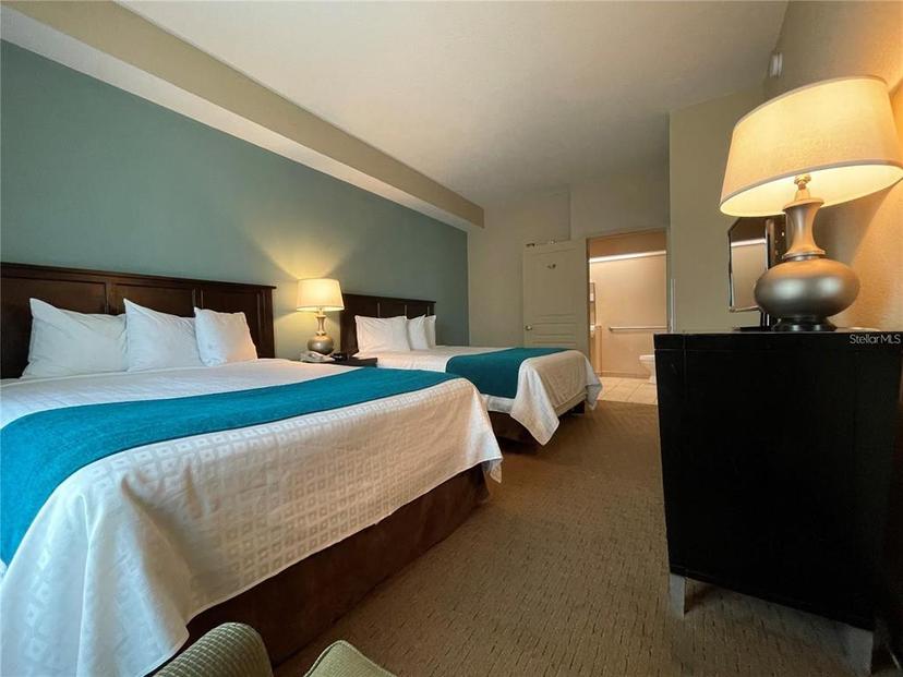 Picture of 8303 Palm Parkway Unit 100, Orlando FL 32836