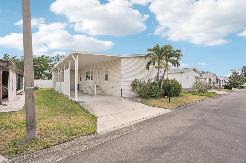 Picture of 5316 53Rd Avenue E Unit Q106, Bradenton FL 34203
