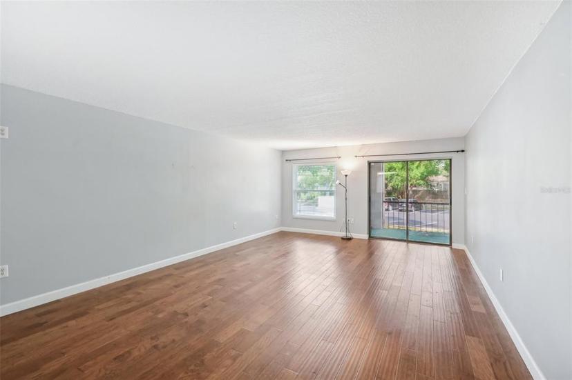 Picture of 610 Cranes Way Unit 207, Altamonte Springs FL 32701