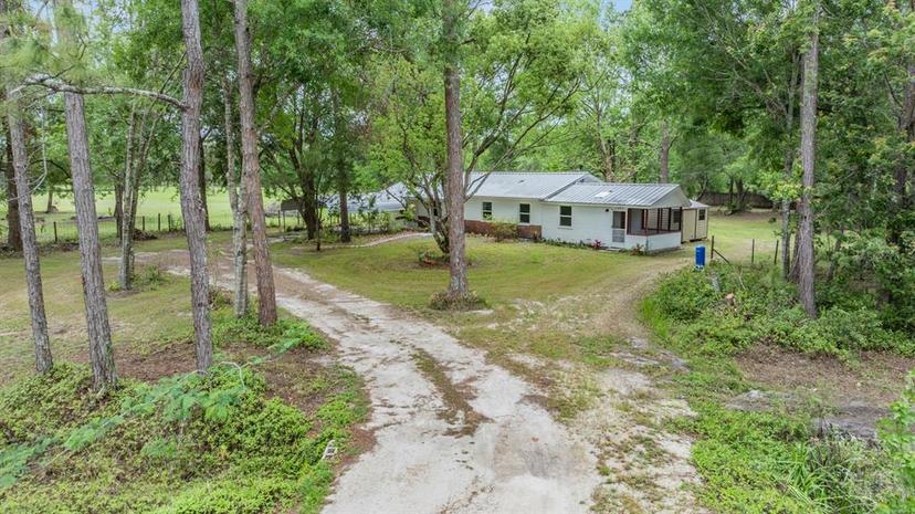 Picture of 7249 Berry Road, Zephyrhills FL 33540
