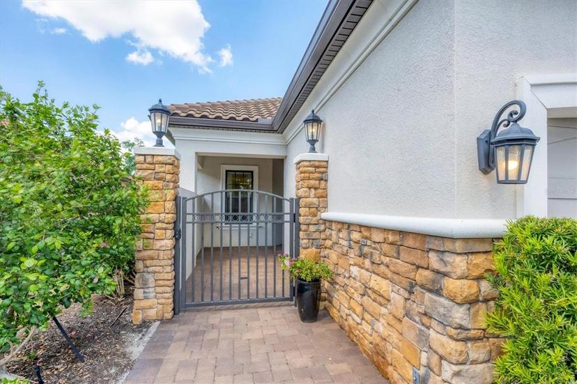 Picture of 13902 Messina Loop, Bradenton FL 34211