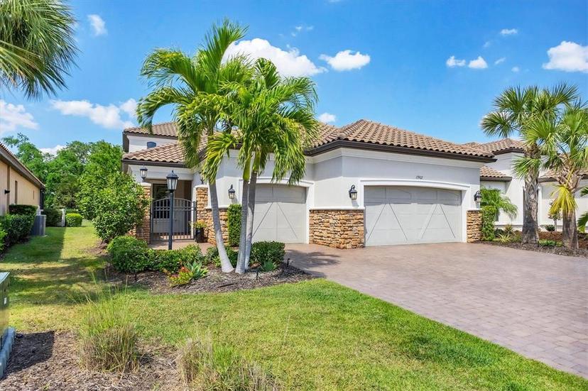 Picture of 13902 Messina Loop, Bradenton FL 34211