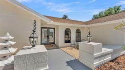Picture of 3006 Pine Club Drive, Plant City, FL 33566