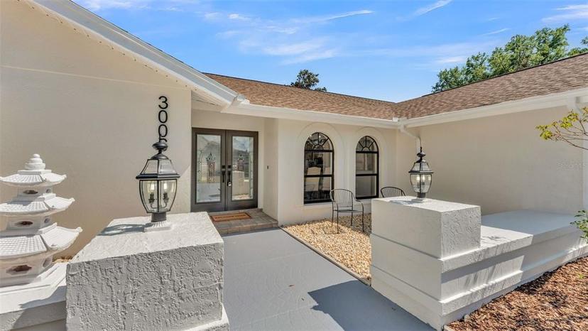 Picture of 3006 Pine Club Drive, Plant City FL 33566