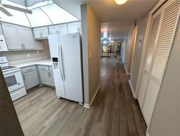 Picture of 2306 Hammock Pine Boulevard Unit 2306, Clearwater, FL 33761
