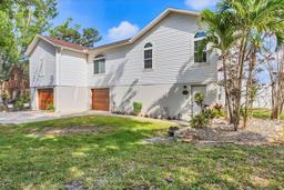 Picture of 1500 Lemon Bay Drive, Venice, FL 34293