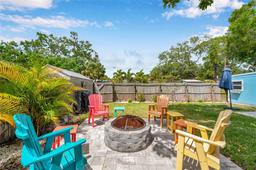 Picture of 1836 Douglas Avenue, Dunedin, FL 34698