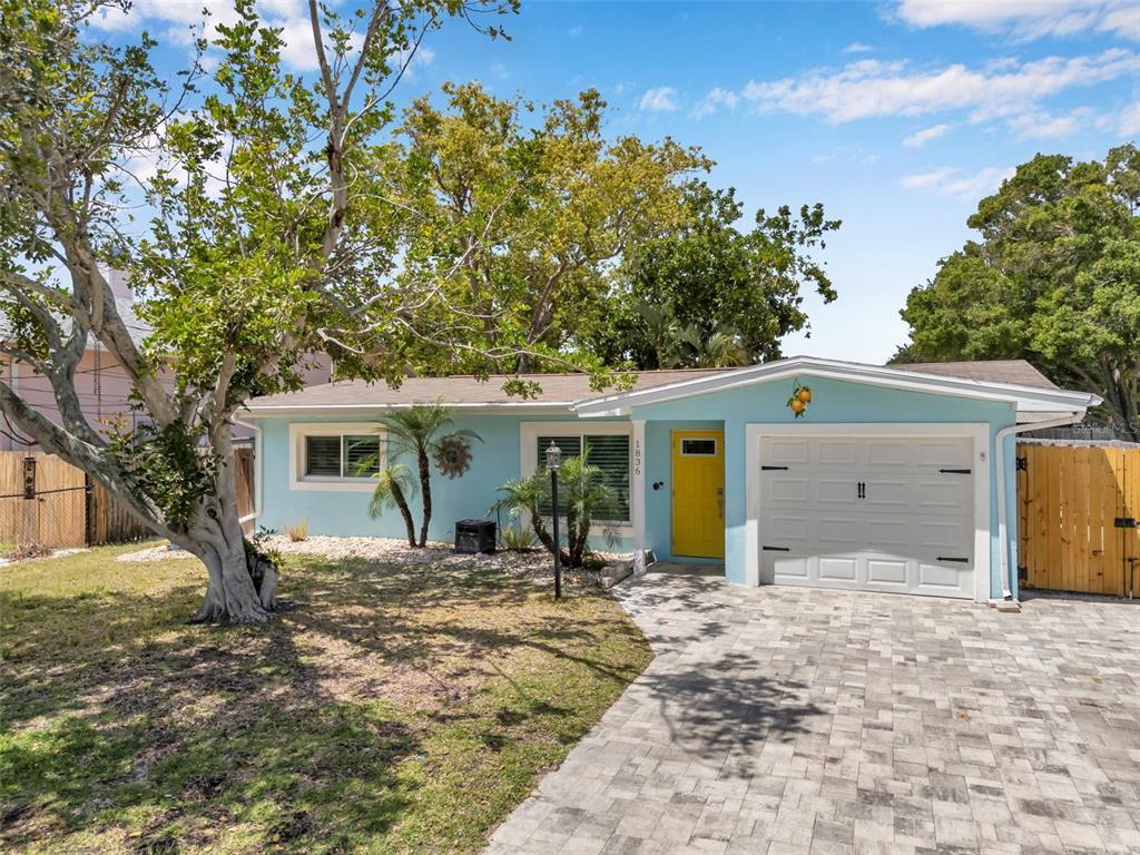 Picture of 1836 Douglas Avenue, Dunedin, FL 34698