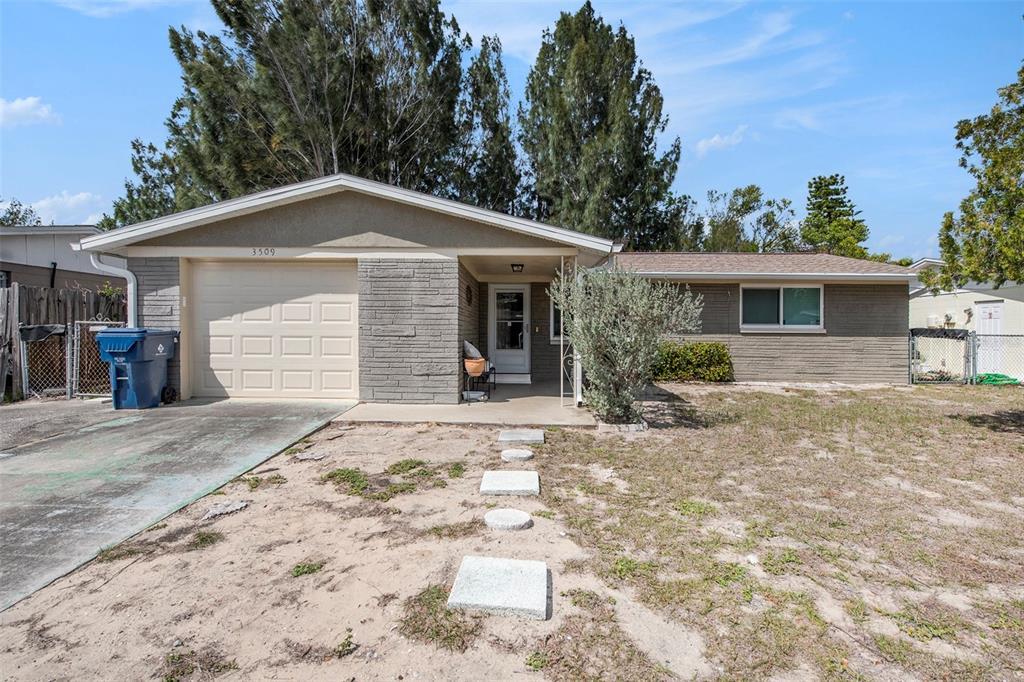 Picture of 3509 Bigelow Drive, Holiday, FL 34691