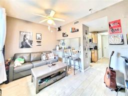 Picture of 1220 SW 1St Avenue Unit 307, Gainesville, FL 32601