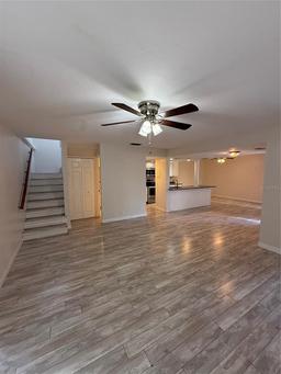 Picture of 940 Byron Court Unit 17C, Sarasota, FL 34243
