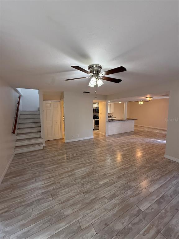 Picture of 940 Byron Court Unit 17C, Sarasota FL 34243