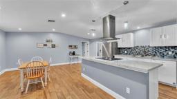 Picture of 1307 Lindsey Road, Plant City, FL 33566