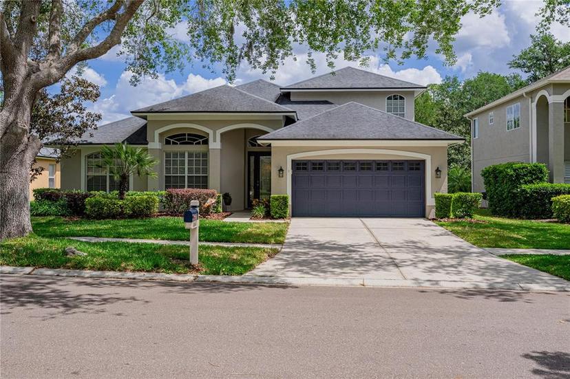 Picture of 5810 Bent Grass Drive, Valrico FL 33596