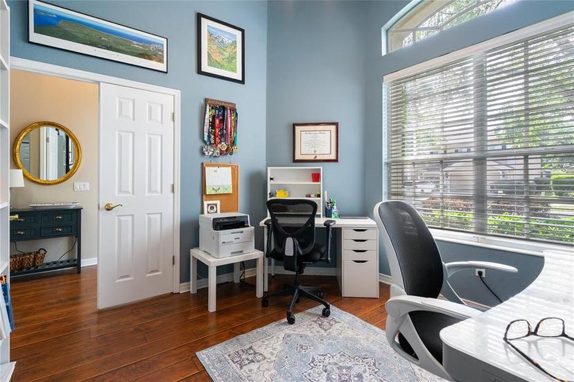 Picture of 5810 Bent Grass Drive, Valrico FL 33596