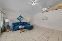 Picture of 1607 Tropicana Way, Valrico, FL 33594
