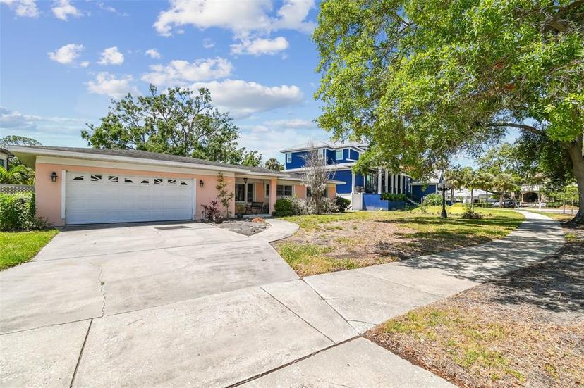 Picture of 2607 S Bryant Circle, Tampa FL 33629