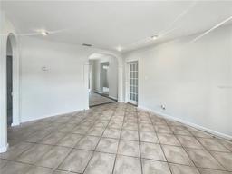 Picture of 2405 E Annie Street, Tampa, FL 33612