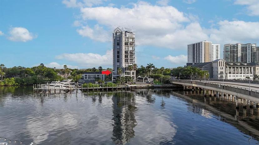 Picture of 600 Garrison Cove Lane Unit 2B, Tampa FL 33602