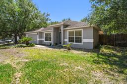 Picture of 1337 Oak Valley Boulevard, Minneola, FL 34715