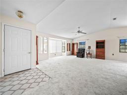 Picture of 537 Eagle Run, Lakeland, FL 33809