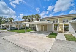 Picture of 208 Silver Lake Drive Unit 101, Venice, FL 34292