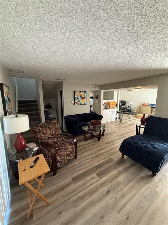 Picture of 1147 Longfellow Road Unit 157C, Sarasota FL 34243