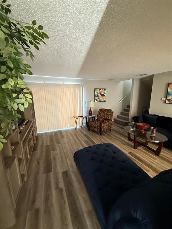 Picture of 1147 Longfellow Road Unit 157C, Sarasota FL 34243