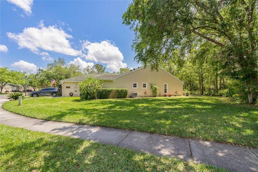 Picture of 34738 Double Eagle Court, Zephyrhills FL 33541