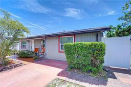 Picture of 6708 W Clifton Street, Tampa, FL 33634