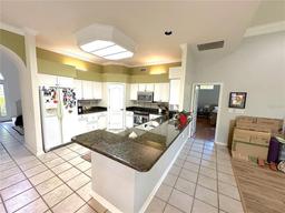 Picture of 1706 NW 17Th Lane, Gainesville, FL 32605