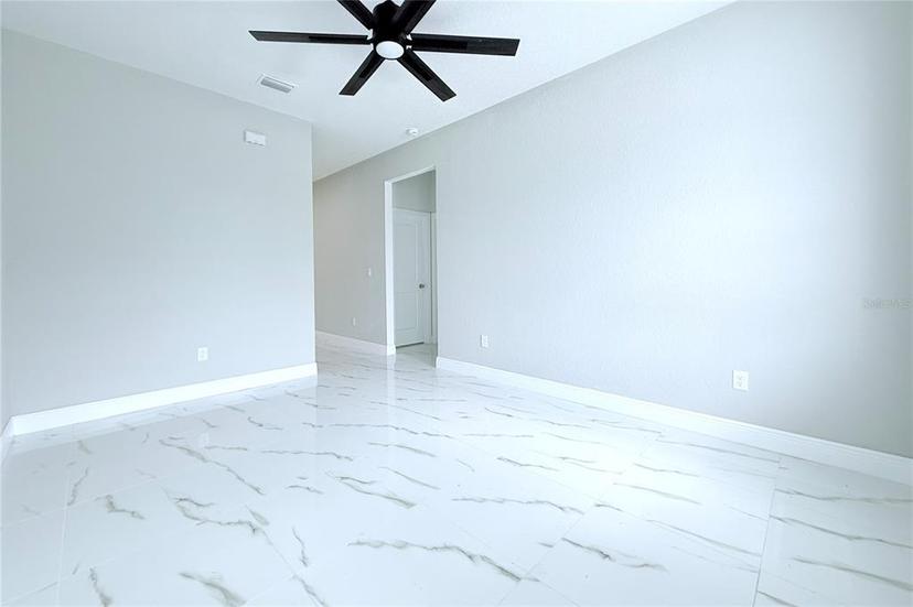 Picture of 1414 E 98Th Avenue, Tampa FL 33612