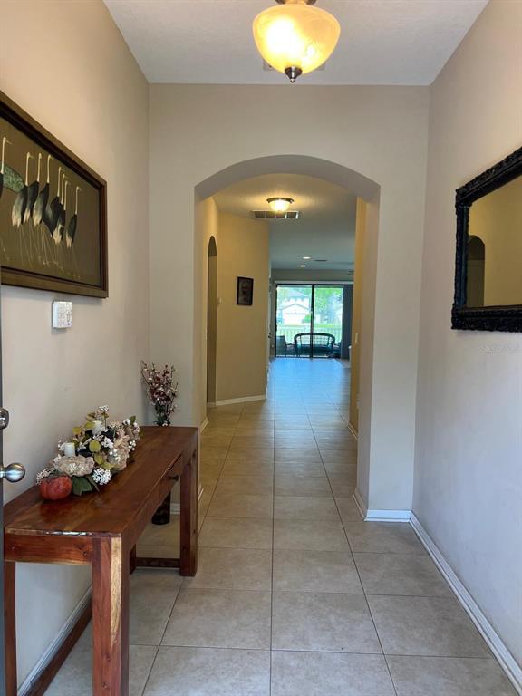 Picture of 1119 Oakcrest Drive, Brandon FL 33510