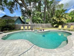 Picture of 4141 NW 59Th Terrace, Gainesville, FL 32606