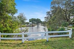 Picture of 501 Santa Fe Road, Tavares, FL 32778