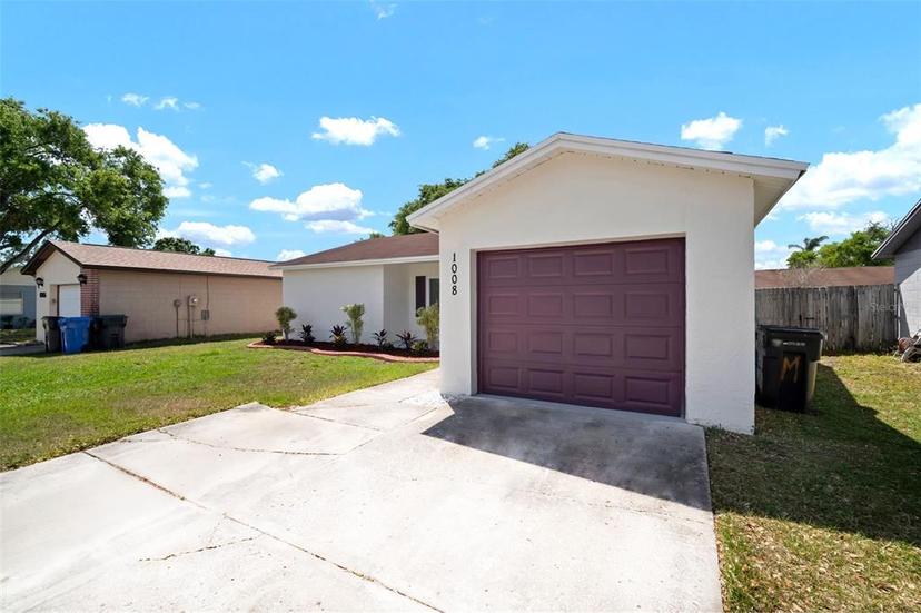 Picture of 1008 Old Field Drive, Brandon FL 33511