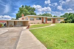 Picture of 301 S Clinch Lake Boulevard, Frostproof, FL 33843