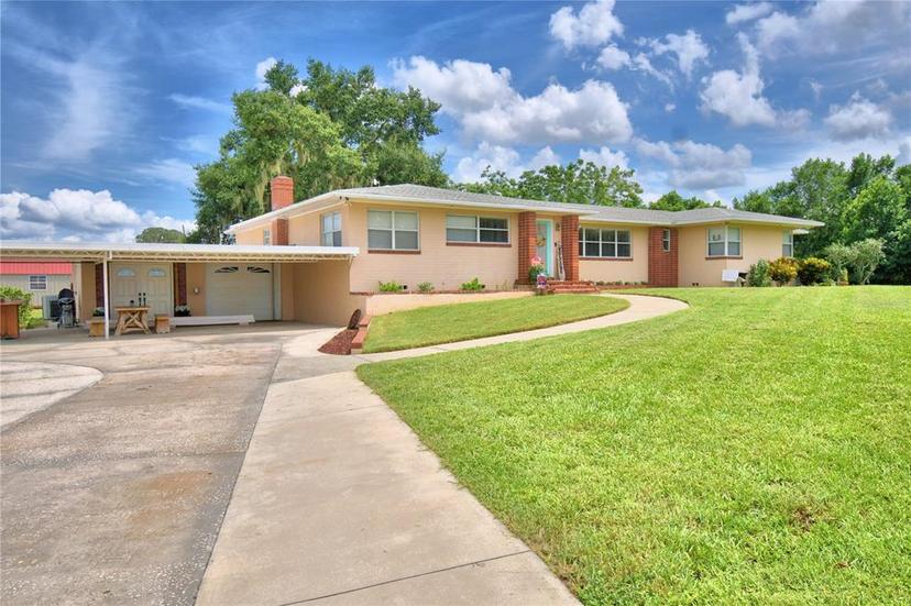 Picture of 301 S Clinch Lake Boulevard, Frostproof FL 33843