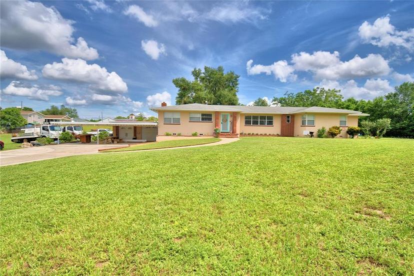 Picture of 301 S Clinch Lake Boulevard, Frostproof FL 33843