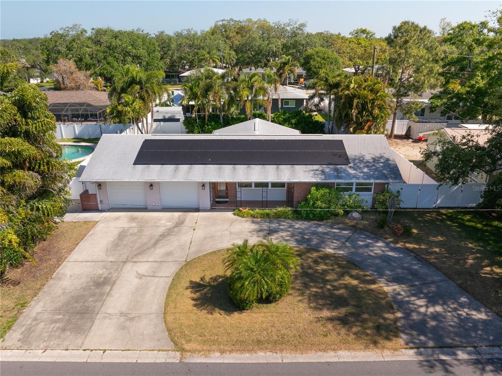 Picture of 1720 Emerald Drive, Clearwater, FL 33756