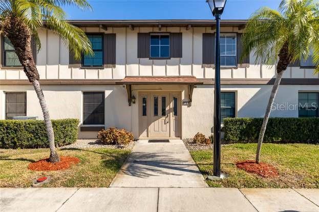Picture of 540 Plaza Seville Court Unit 74, Treasure Island FL 33706