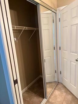 Picture of 3021 SE 5Th Terrace Unit A, Ocala, FL 34471