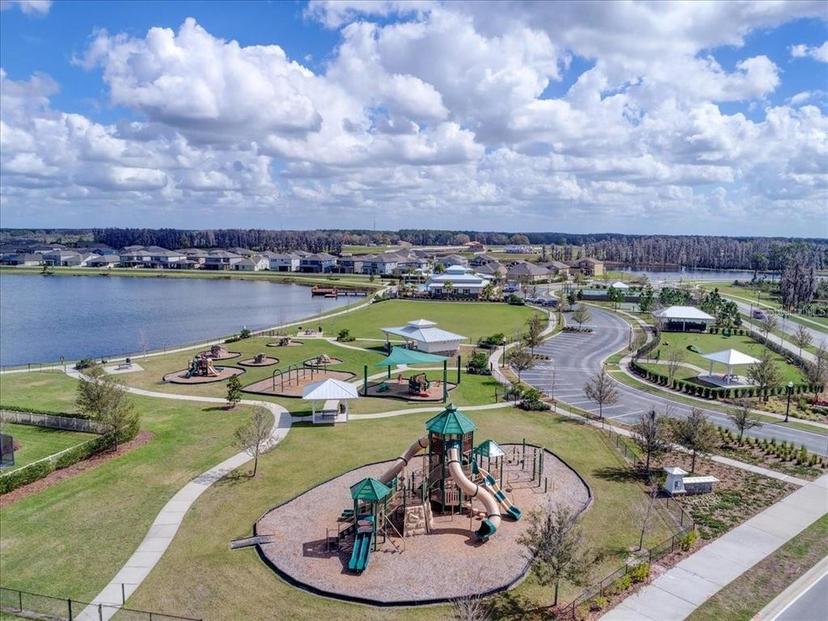 Picture of 2117 Lake Waters Place, Lutz FL 33558