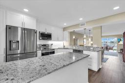 Picture of 250 Santa Maria Street Unit 216, Venice, FL 34285