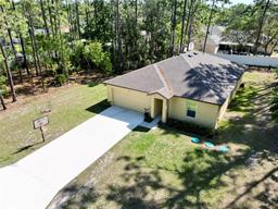 Picture of 2469 W Wavecrest Drive, Dunnellon, FL 34434