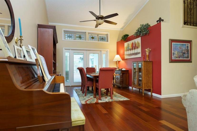 Picture of 12817 Wallingford Drive, Tampa FL 33624