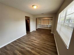 Picture of 1602 E New Orleans Avenue, Tampa, FL 33610