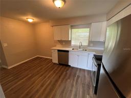 Picture of 1602 E New Orleans Avenue, Tampa, FL 33610
